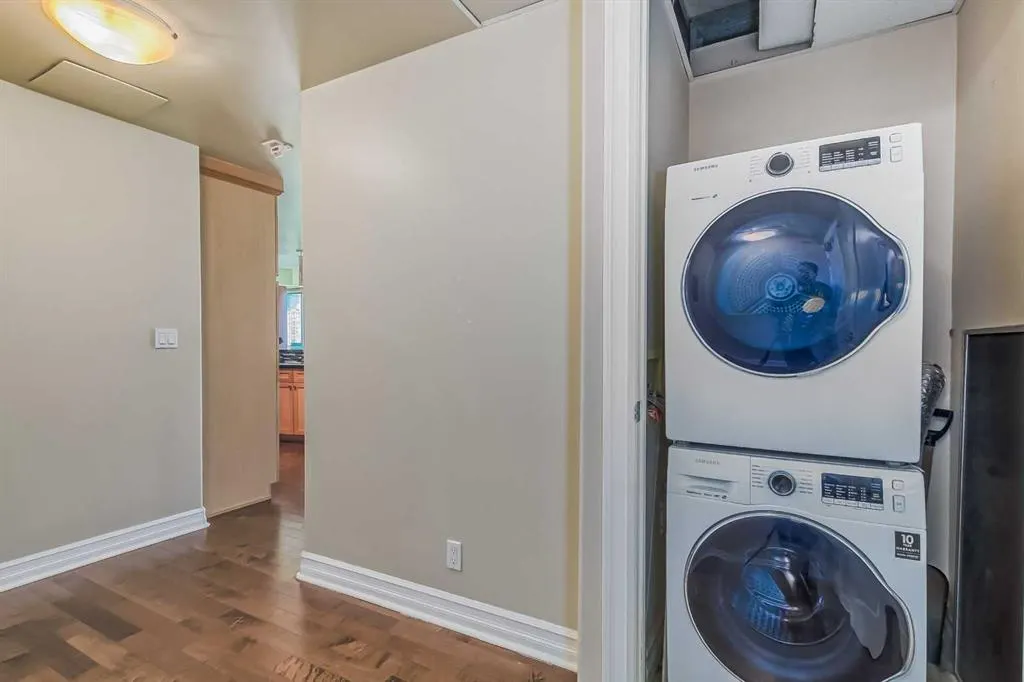 836 15 Avenue SW, #2205