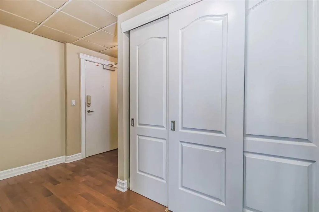 836 15 Avenue SW, #2205