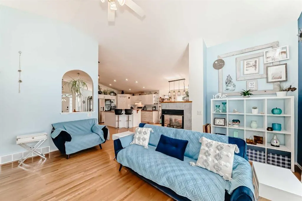 223 COVE Drive