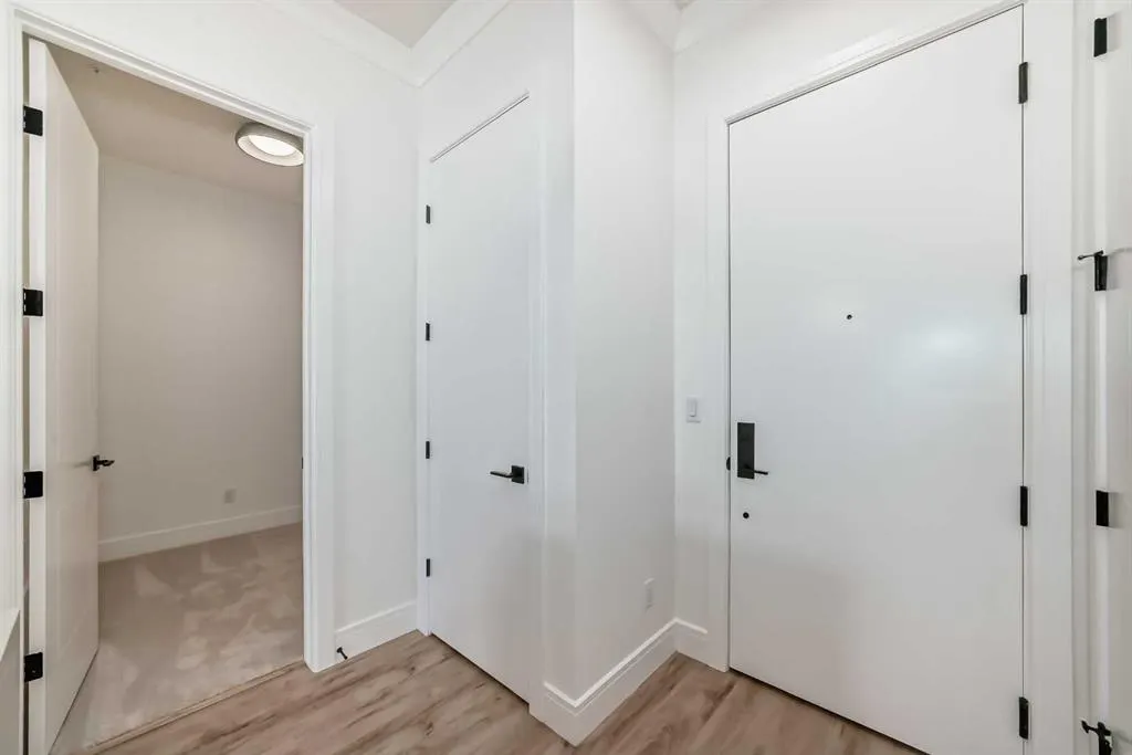 4270 Norford Avenue NW, #1116
