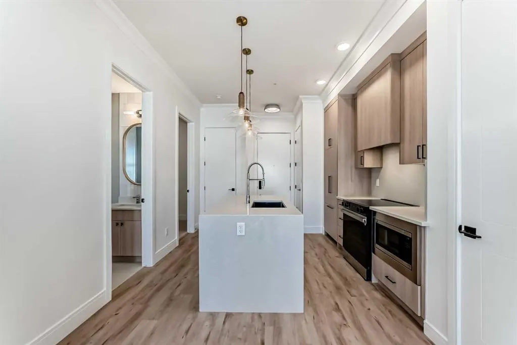 4270 Norford Avenue NW, #1116