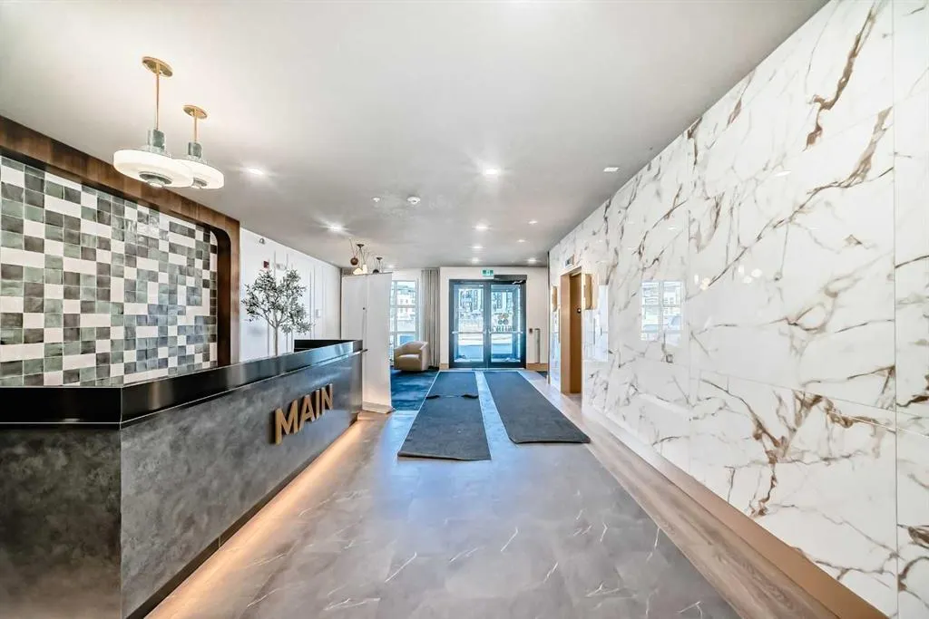 4270 Norford Avenue NW, #1116