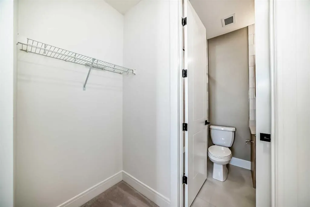 4270 Norford Avenue NW, #1116