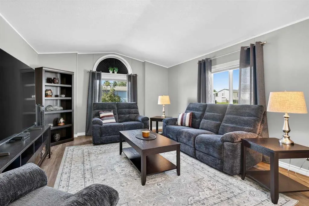 1101 84 Street NE, #438