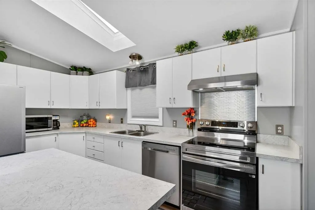1101 84 Street NE, #438