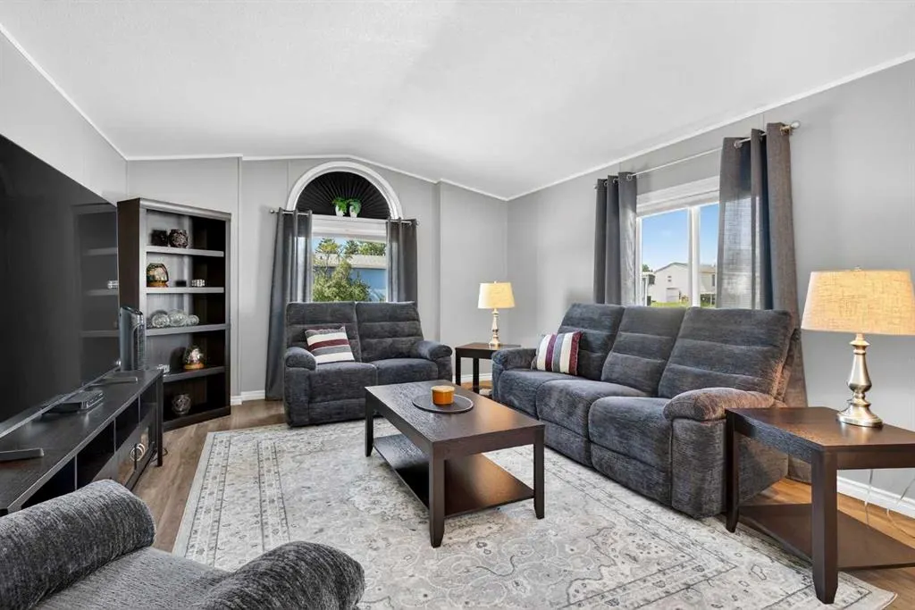 1101 84 Street NE, #438