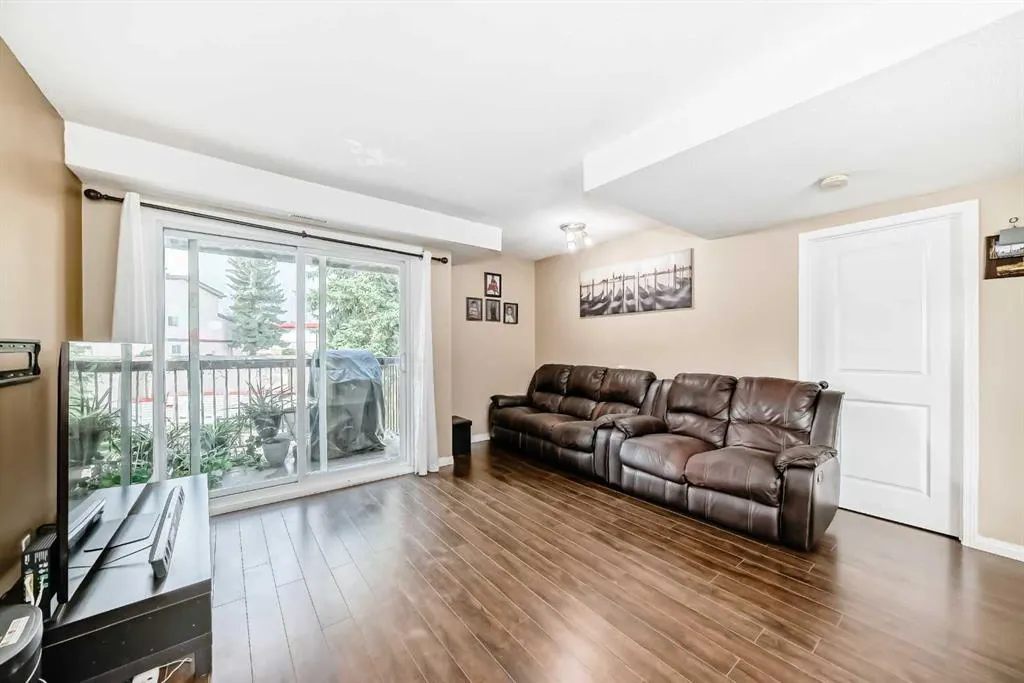 3745 Fonda Way SE, #53