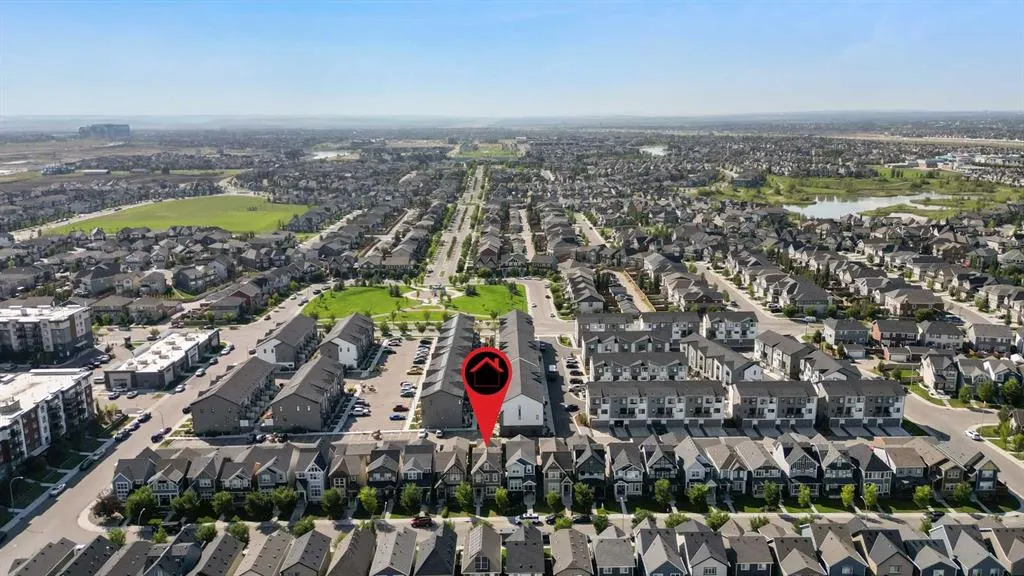 63 Masters Manor SE