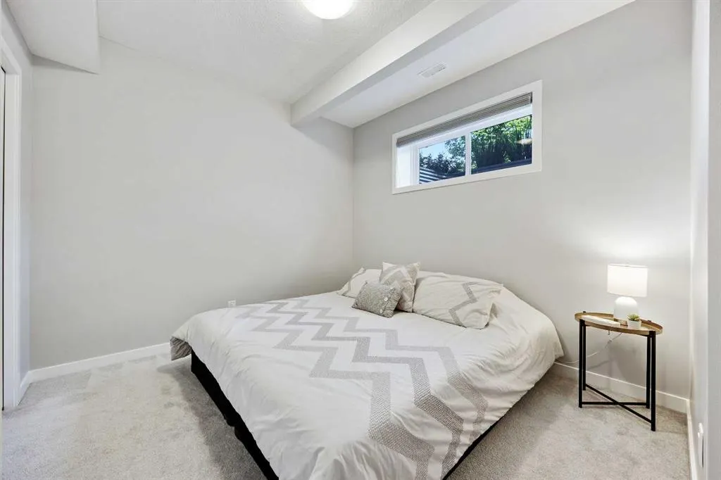 63 Masters Manor SE