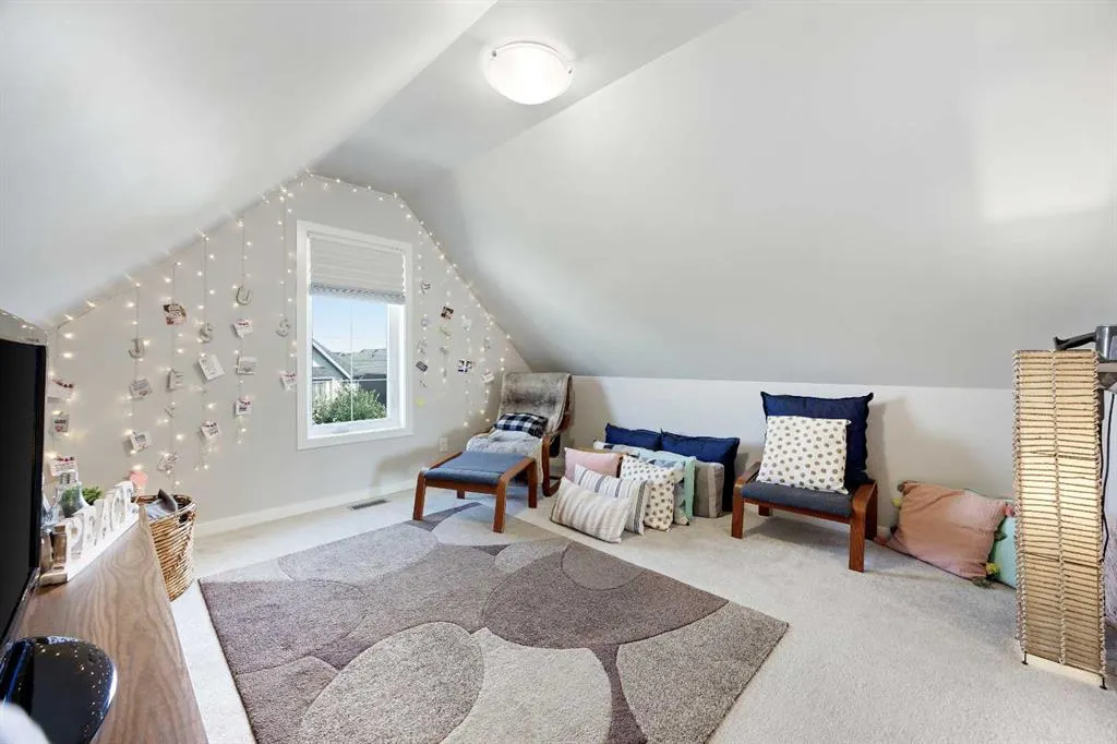 63 Masters Manor SE