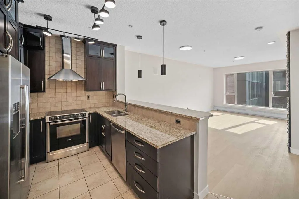 35 INGLEWOOD Park SE, #611