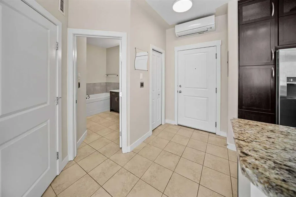 35 INGLEWOOD Park SE, #611