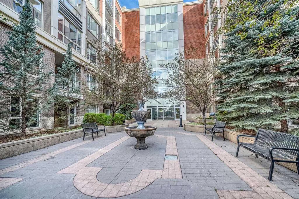 35 INGLEWOOD Park SE, #611