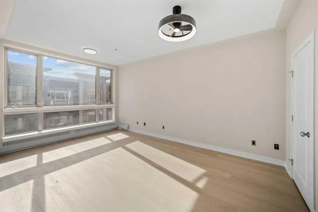 35 INGLEWOOD Park SE, #611