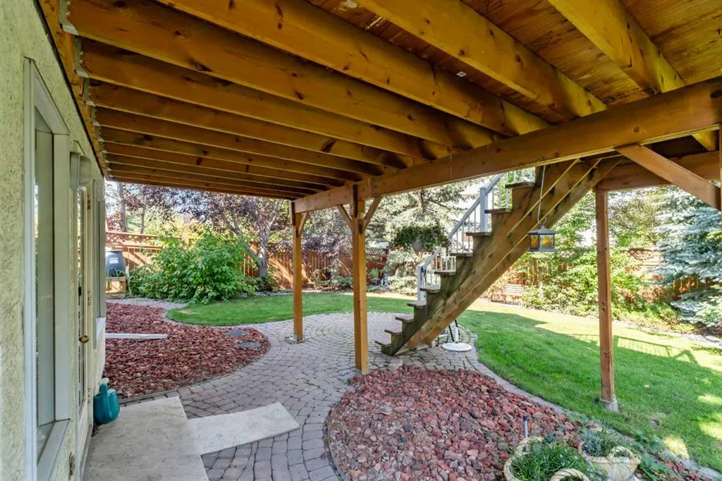 44 Valley Meadow Close NW