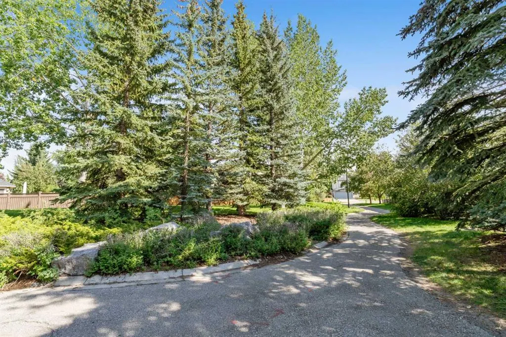 44 Valley Meadow Close NW