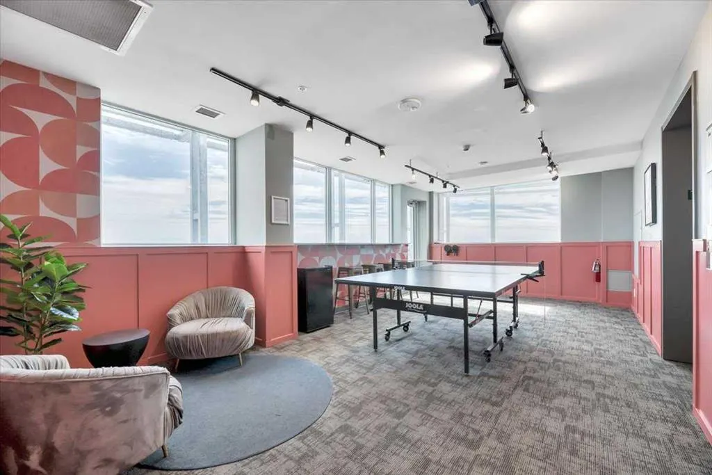 624 8 Avenue SE, #508