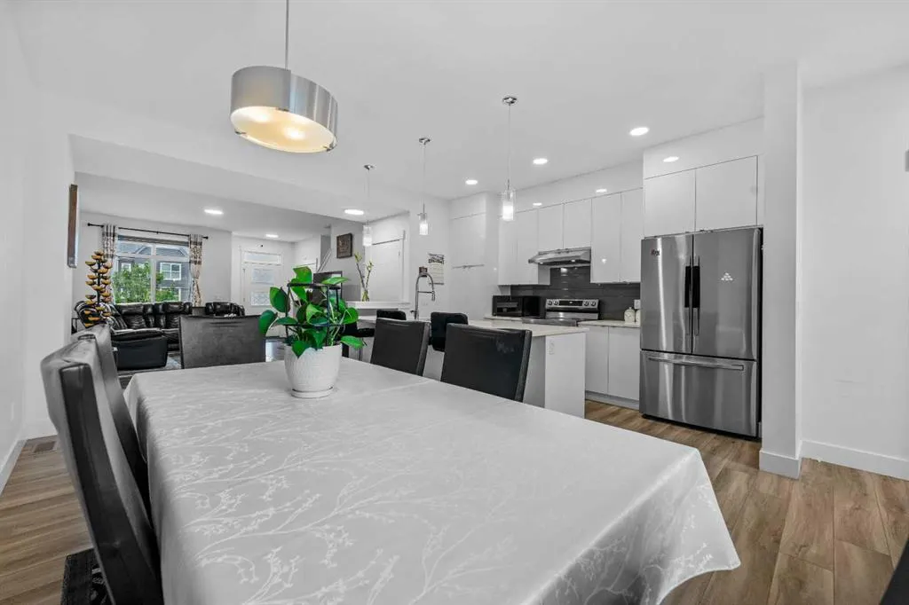 141 Carrington Boulevard NW