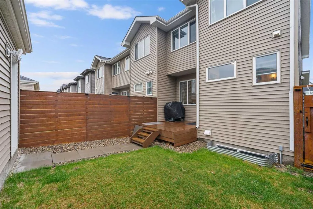 141 Carrington Boulevard NW