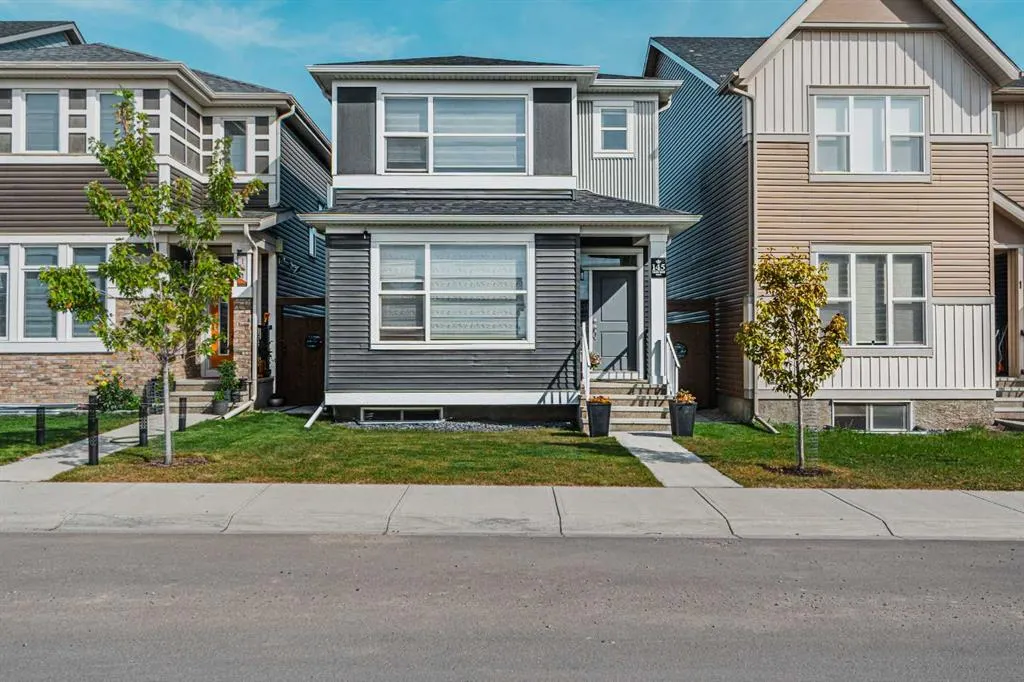 145 Corner Ridge Mews NE