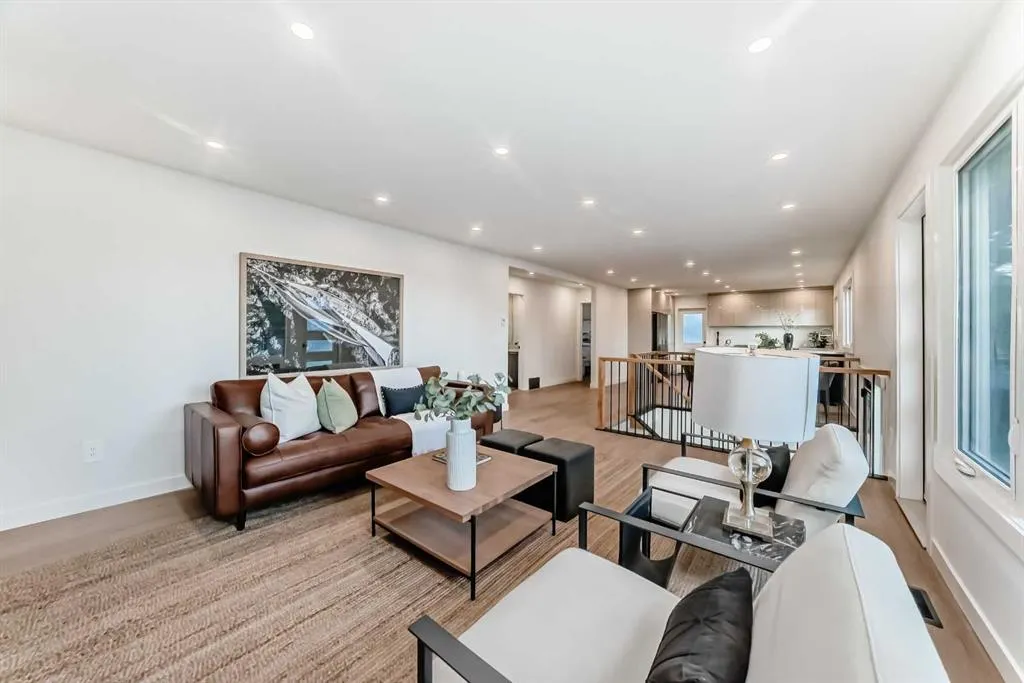 26 Dalgetty Place NW