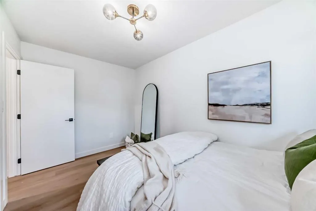 26 Dalgetty Place NW