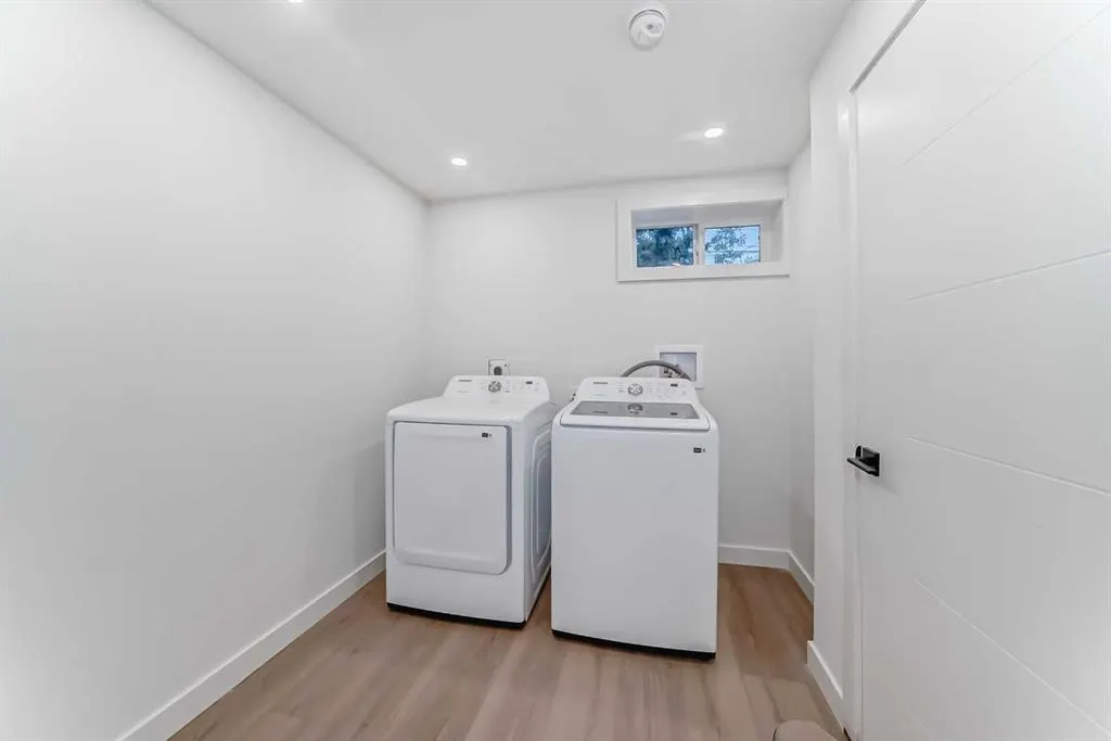 26 Dalgetty Place NW
