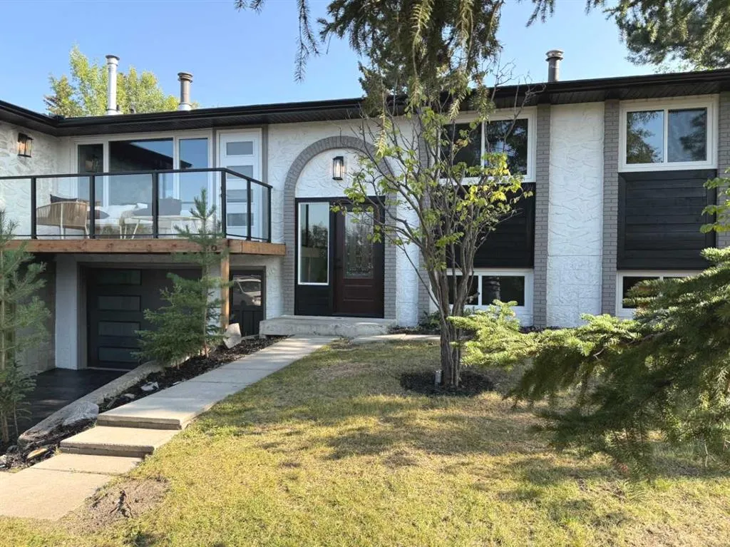 26 Dalgetty Place NW