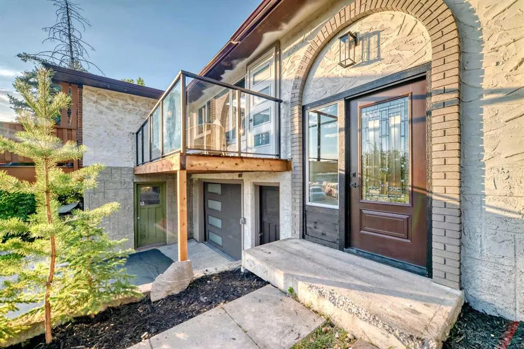26 Dalgetty Place NW