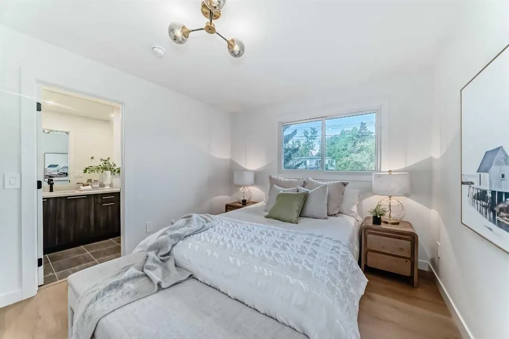 26 Dalgetty Place NW