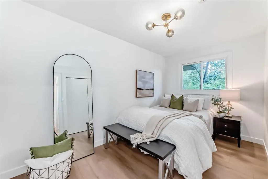 26 Dalgetty Place NW