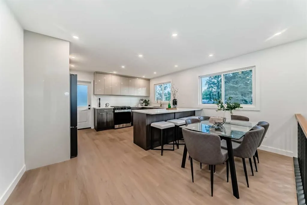 26 Dalgetty Place NW