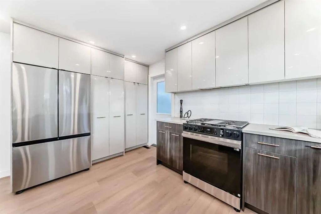 26 Dalgetty Place NW