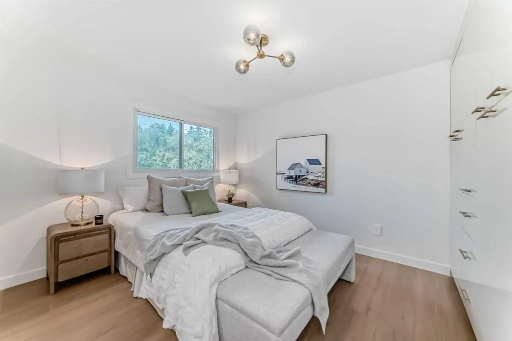 26 Dalgetty Place NW