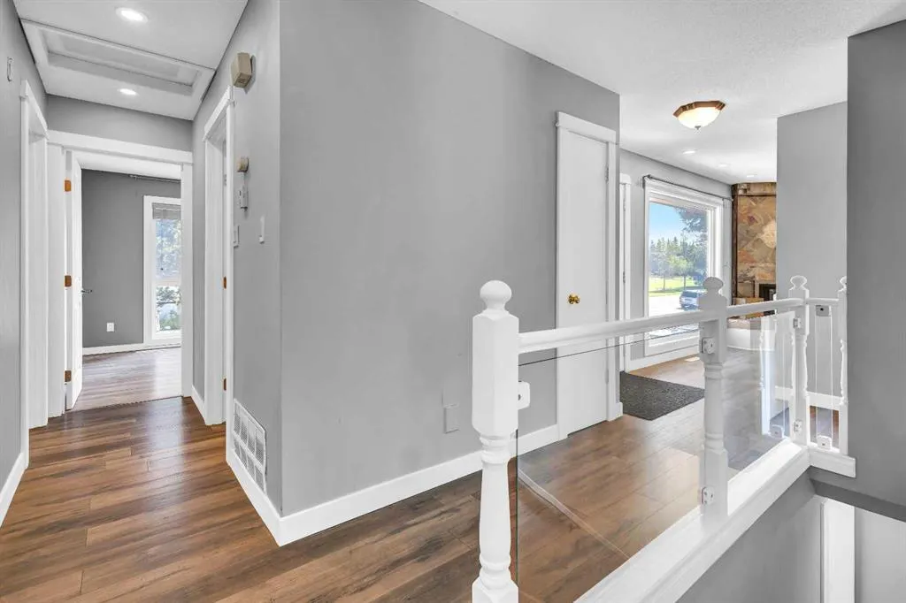 9427 Palliser Place SW