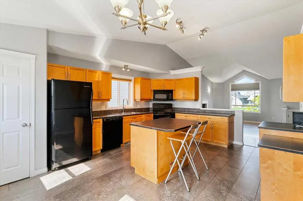 10653 Royal Oaks Drive