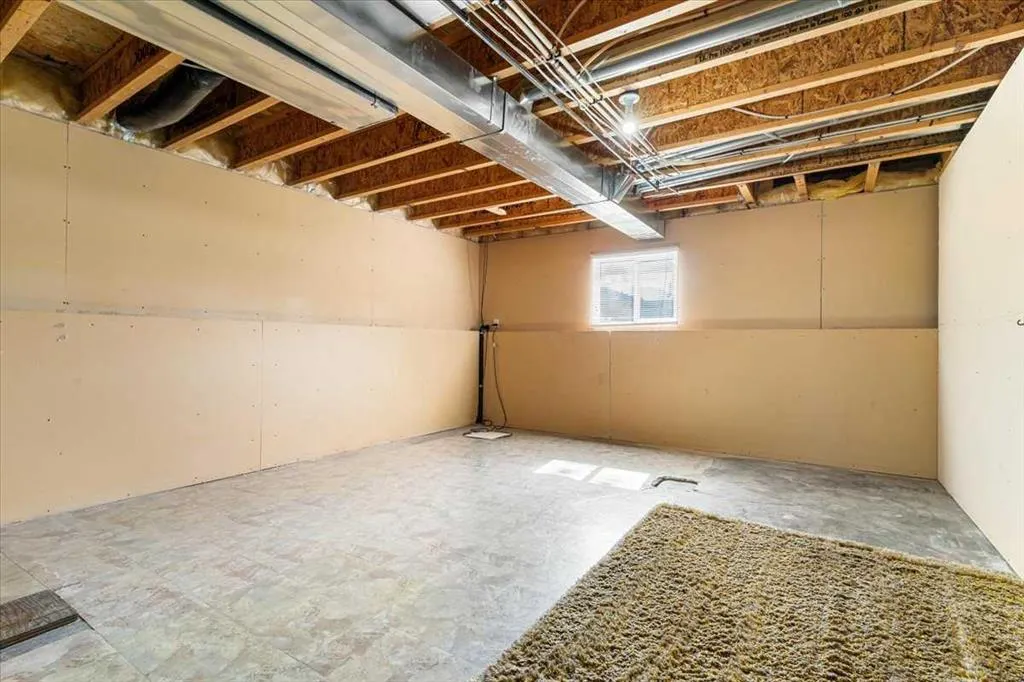 10653 Royal Oaks Drive