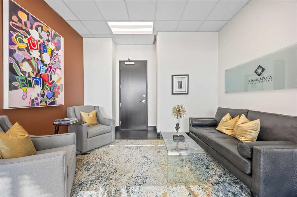 888 4 Avenue SW, #601, 611