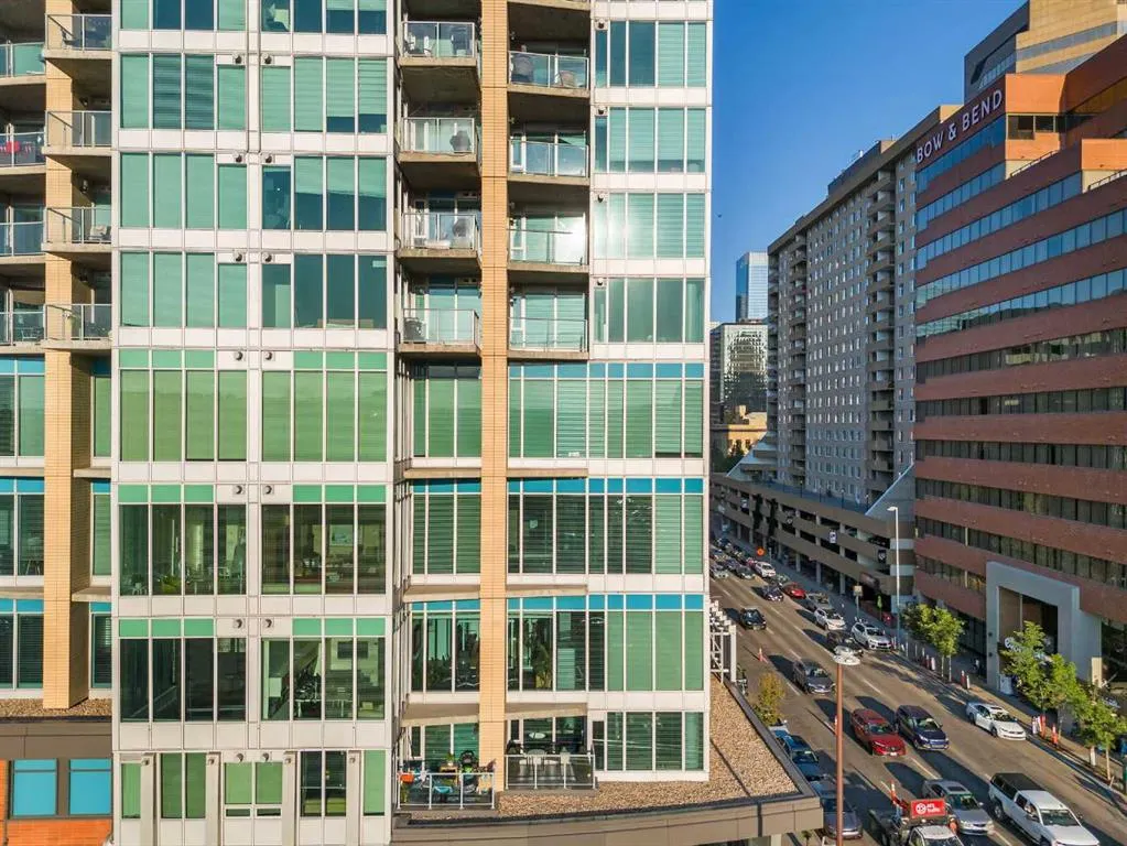 888 4 Avenue SW, #601, 611
