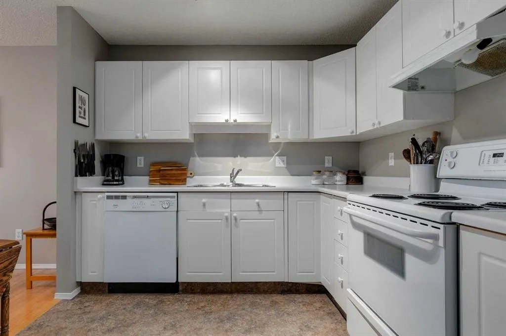 3303 Sienna Park Green SW