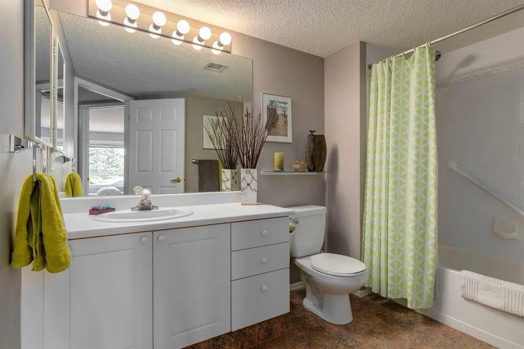 3303 Sienna Park Green SW