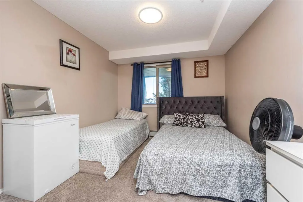 7210 80 Avenue NE, #215