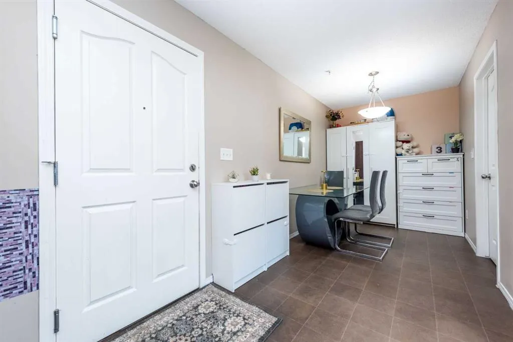 7210 80 Avenue NE, #215