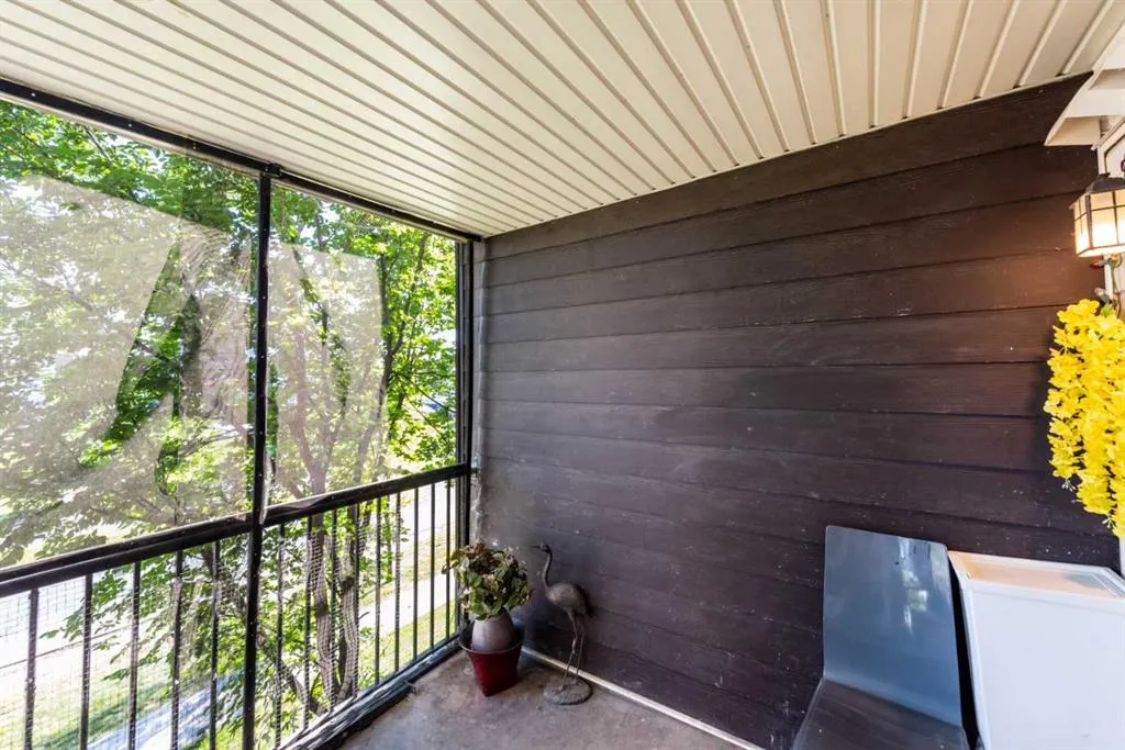 7210 80 Avenue NE, #215