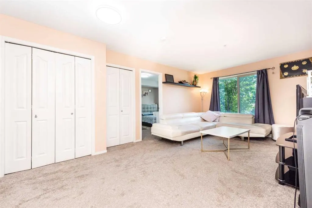 7210 80 Avenue NE, #215