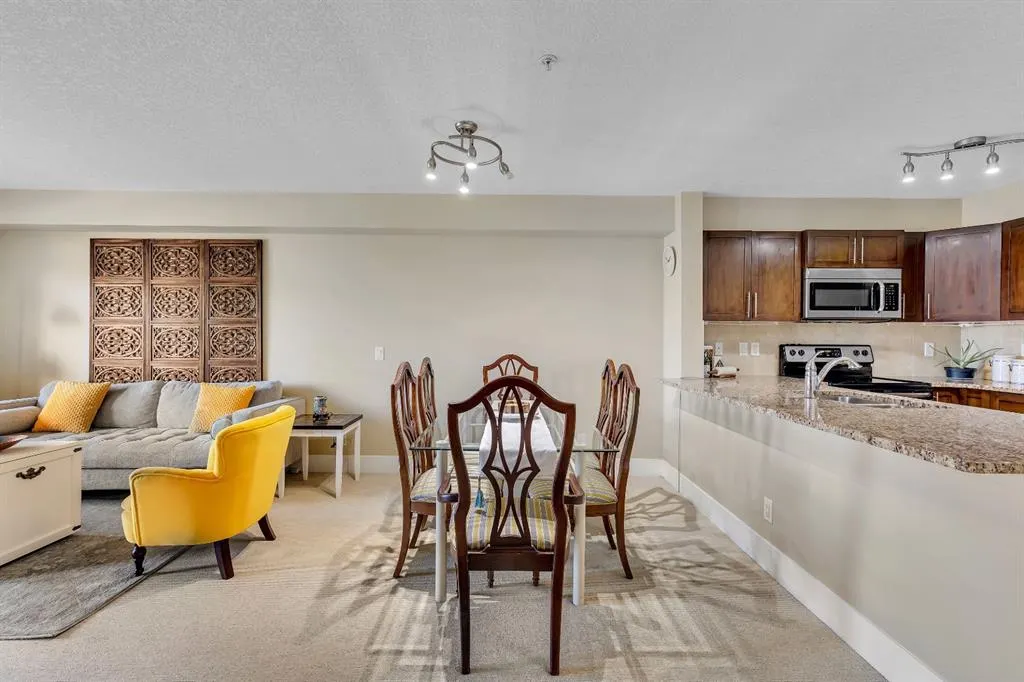 500 Rocky Vista Gardens NW, #126