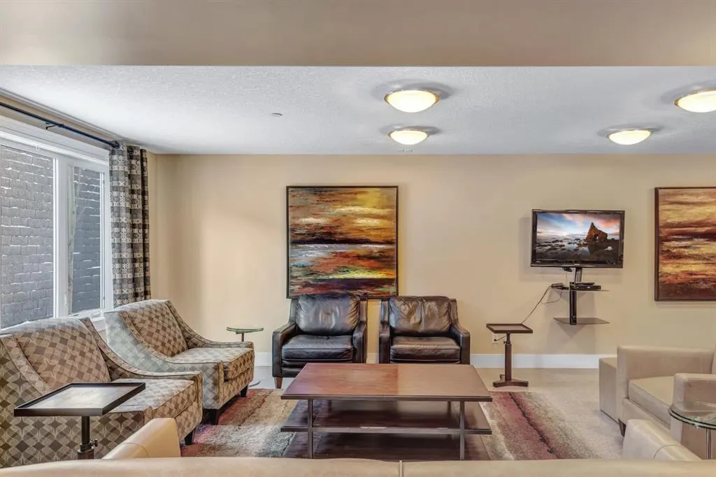 500 Rocky Vista Gardens NW, #126