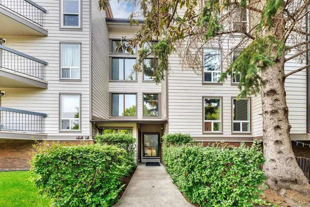 239 6 Avenue NE, #206