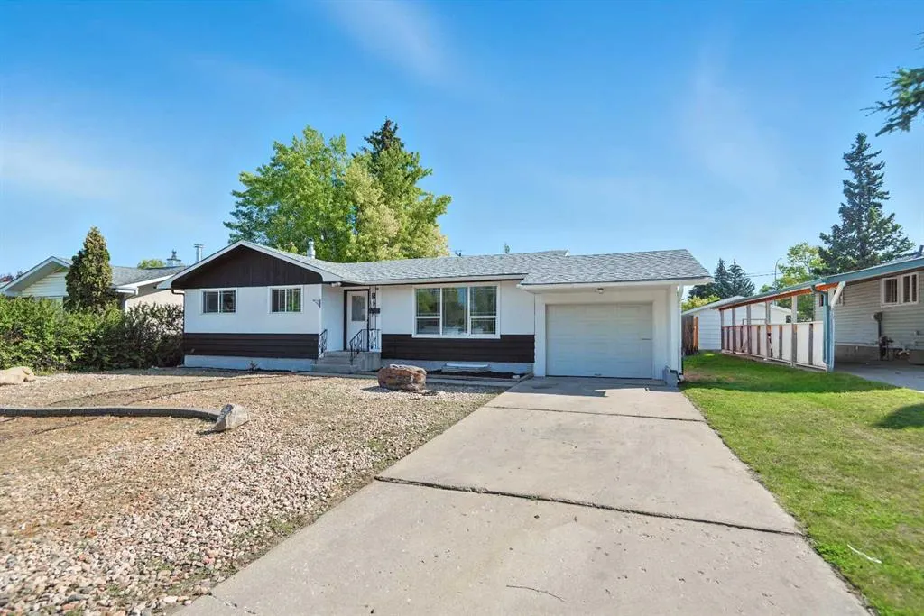 3 Stanhope Avenue