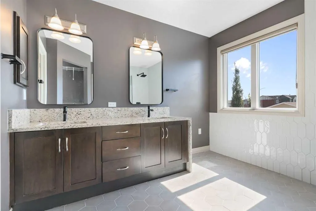 64 Sage Berry Road NW